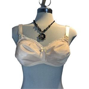 BEAUTY Maternity Beige Bra Size 36C